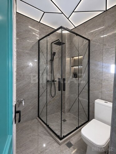 Satılır 2 otaqlı köhnə tikili 75 m², 28 May m., photo 8 from 12