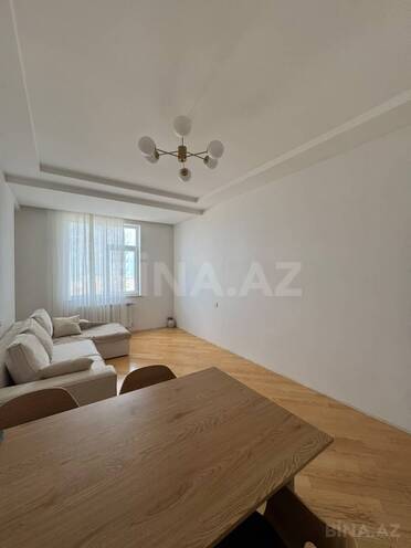 Продается 2-комн. новостройка 60 м², м. Мемар Аджеми, photo 1 from 13