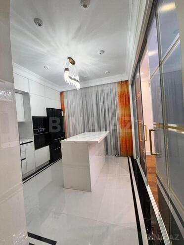 Сдаётся 4-комн. новостройка 180 м², м. 8 ноября, photo 11 from 22