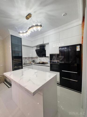 Сдаётся 4-комн. новостройка 180 м², м. 8 ноября, photo 13 from 22