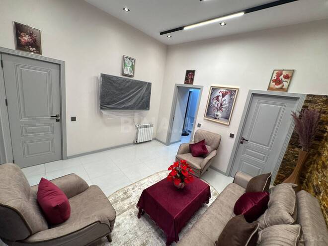 Satılır 3 otaqlı köhnə tikili 75 m², Nizami m., photo 3 from 18