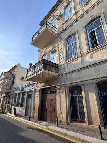 Satılır 3 otaqlı köhnə tikili 75 m², Nizami m., photo 13 from 18