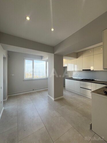 Продается 3-комн. вторичка 105 м², м. Ичеришехер, photo 10 from 22