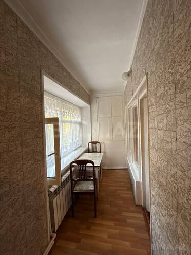 Сдается 2-комн. вторичка 70 м², пос. Бакиханова, photo 10 from 14
