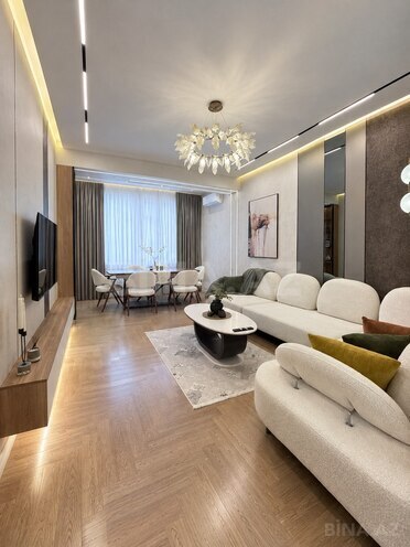 Продаётся 3-комн. новостройка 117 м², м. Гянджлик, photo 1 from 10
