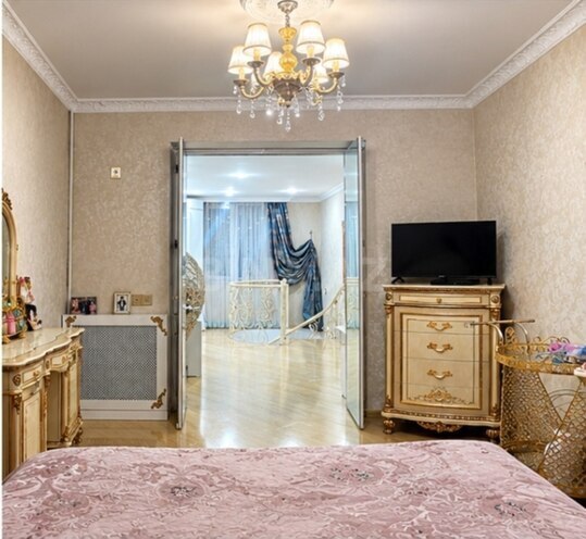 Satılır 4 otaqlı köhnə tikili 165 m², Nəsimi m., photo 13 from 15