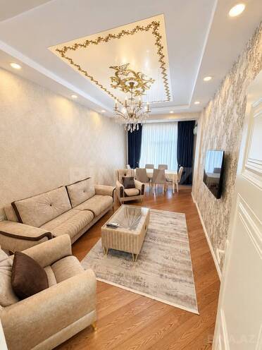 Сдаётся 2-комн. новостройка 75 м², м. Нариман Нариманов, photo 1 from 12