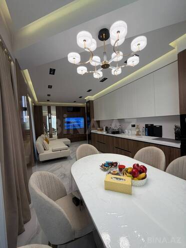 Продается 4-комн. новостройка 112 м², м. 28 мая, photo 1 from 9