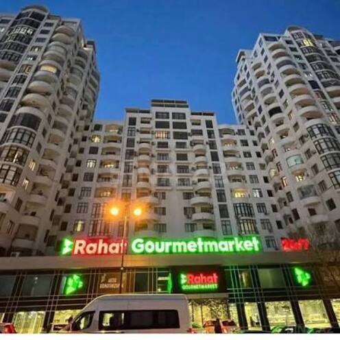 Сдаётся 3-комн. новостройка 110 м², м. 8 ноября, photo 1 from 10
