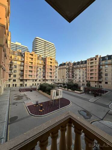 Сдается 4-комн. новостройка 175 м², Хатаинский р., photo 19 from 22