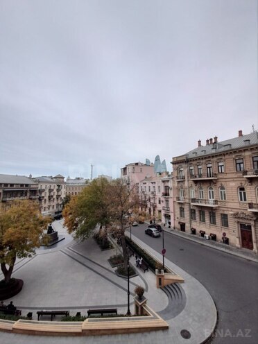İcarəyə verilir 4 otaqlı köhnə tikili 110 m², İçəri Şəhər m., photo 15 from 16