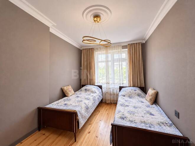 Satılır 3 otaqlı köhnə tikili 90 m², 8-ci mikrorayon q., photo 7 from 10