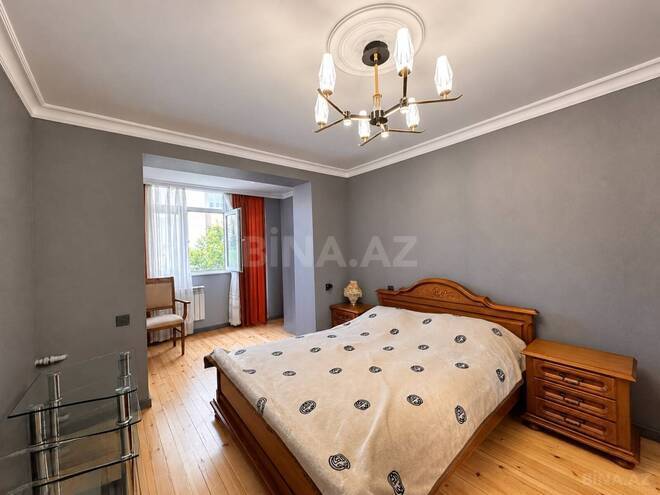 Satılır 3 otaqlı köhnə tikili 90 m², 8-ci mikrorayon q., photo 4 from 10