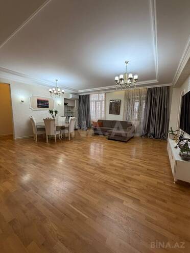 Продаётся 3-комн. новостройка 175 м², м. Гянджлик, photo 1 from 13