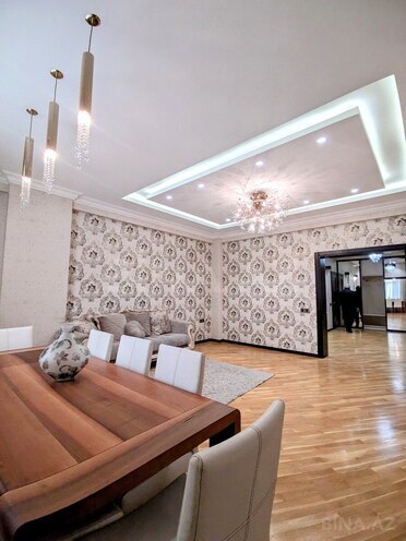 Сдается 3-комн. новостройка 130 м², м. 28 мая, photo 5 from 32