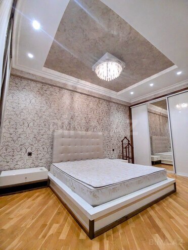 Сдается 3-комн. новостройка 130 м², м. 28 мая, photo 9 from 32