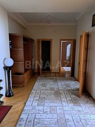 Продается 3-комн. новостройка 114 м², м. Ази Асланов, photo 1 from 9
