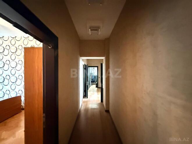 Satılır 5 otaqlı köhnə tikili 230 m², Yasamal r., photo 26 from 28