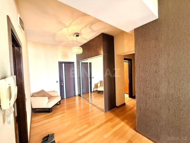 Satılır 5 otaqlı köhnə tikili 230 m², Yasamal r., photo 25 from 28