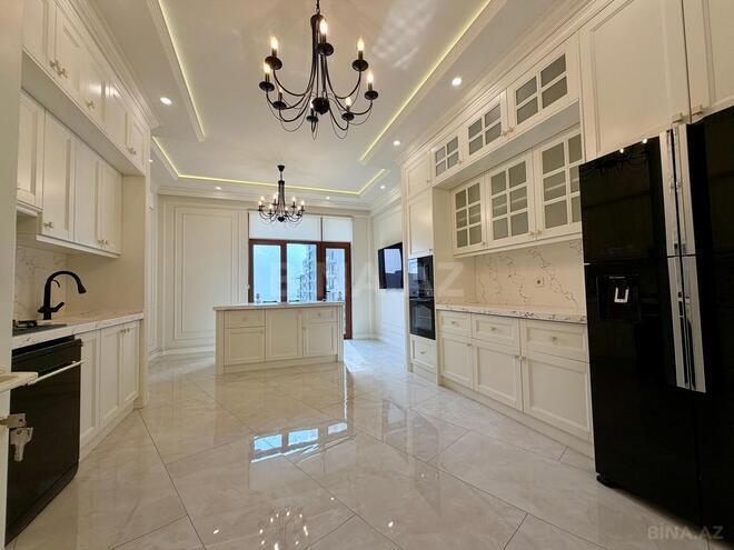 İcarəyə verilir 4 otaqlı yeni tikili 190 m², 28 May m., photo 9 from 23