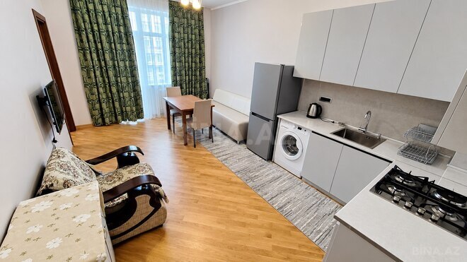 Сдаётся 3-комн. новостройка 70 м², м. Шах Исмаил Хатаи, photo 1 from 17