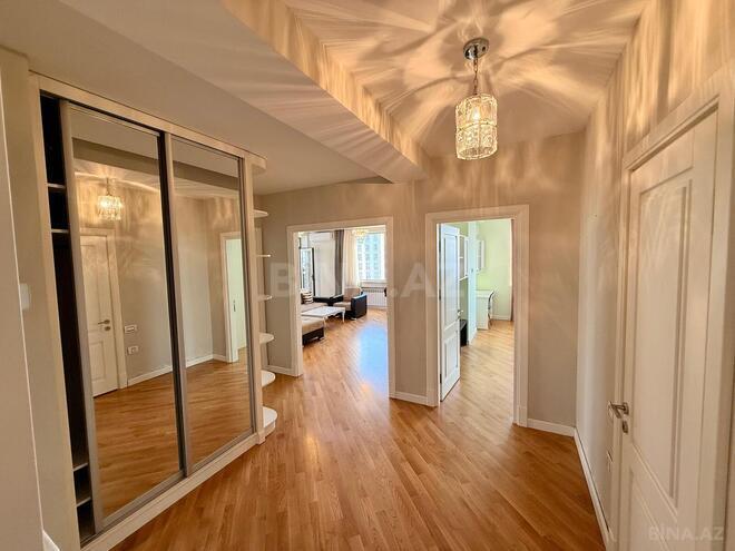 Продаётся 3-комн. новостройка 110 м², м. Иншаатчылар, photo 14 from 26
