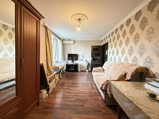 Satılır 3 otaqlı köhnə tikili 65 m², Bakıxanov q., photo 3 from 13