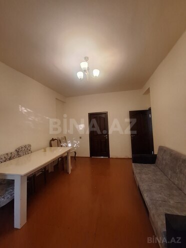 Продаётся 2-комн. вторичка 70 м², м. Иншаатчылар, photo 6 from 21