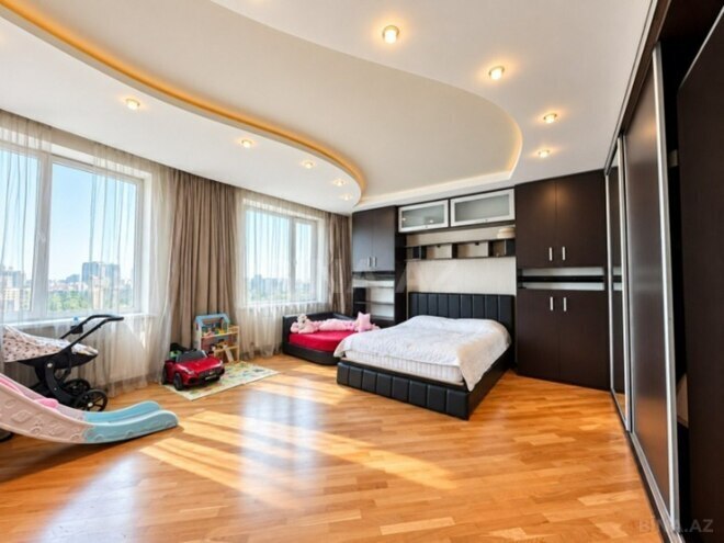 Продаётся 3-комн. новостройка 156 м², м. 28 мая, photo 8 from 14