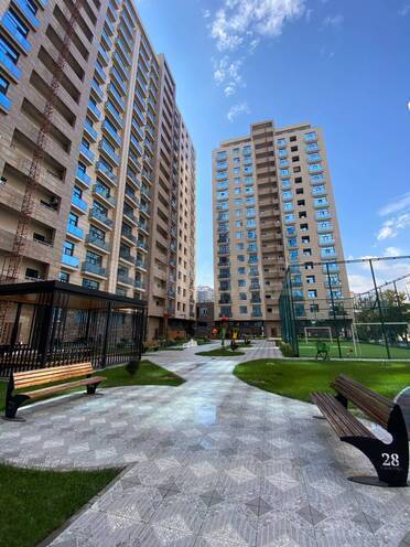 İcarəyə verilir 3 otaqlı yeni tikili 138 m², 28 May m., photo 1 from 20