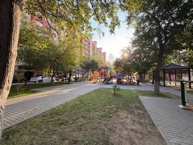 Satılır 3 otaqlı köhnə tikili 75 m², Xalqlar Dostluğu m., photo 15 from 16
