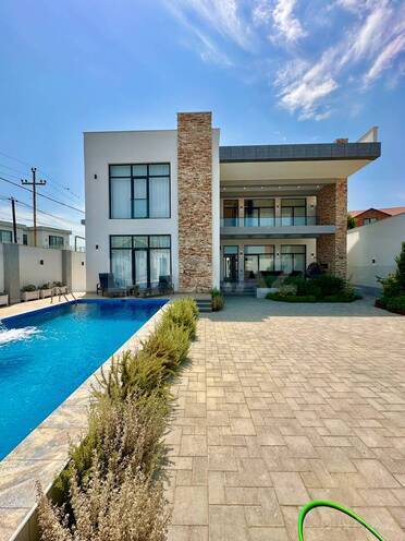 Satılır 4 otaqlı həyət evi/bağ evi 250 m², Şüvəlan q., photo 1 from 18