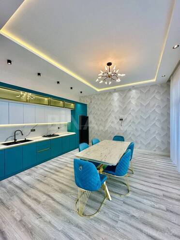Satılır 4 otaqlı həyət evi/bağ evi 250 m², Şüvəlan q., photo 11 from 18