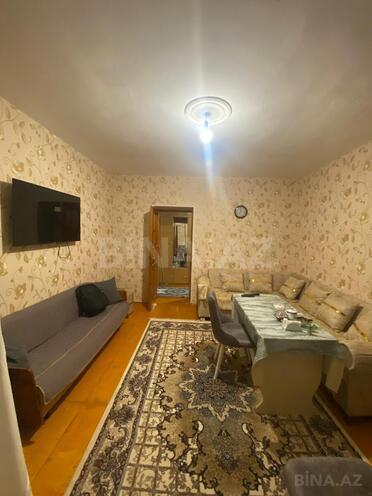 Satılır 3 otaqlı köhnə tikili 70 m², Qaraçuxur q., photo 3 from 14