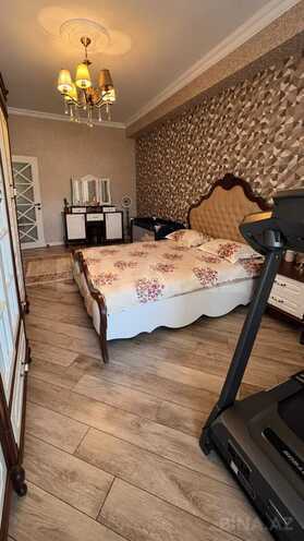 Сдается 2-комн. новостройка 95 м², м. Кара Караев, photo 4 from 11