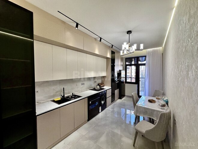 Сдается 2-комн. новостройка 108 м², м. Низами, photo 15 from 28