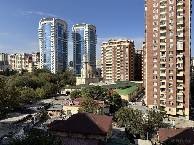 Сдается 2-комн. новостройка 108 м², м. Низами, photo 27 from 28
