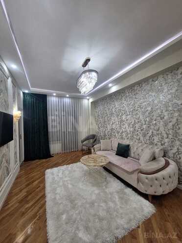 Сдается 2-комн. новостройка 80 м², м. Кара Караев, photo 3 from 9