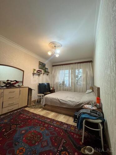 Satılır 4 otaqlı köhnə tikili 105 m², Qara Qarayev m., photo 8 from 13