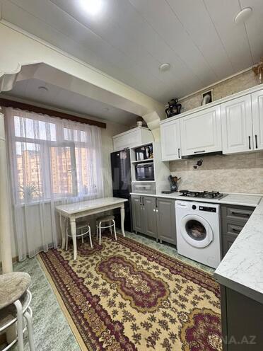 Satılır 4 otaqlı köhnə tikili 105 m², Qara Qarayev m., photo 1 from 13