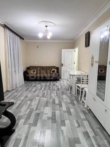 İcarəyə verilir 2 otaqlı köhnə tikili 40 m², Neftçilər m., photo 1 from 13
