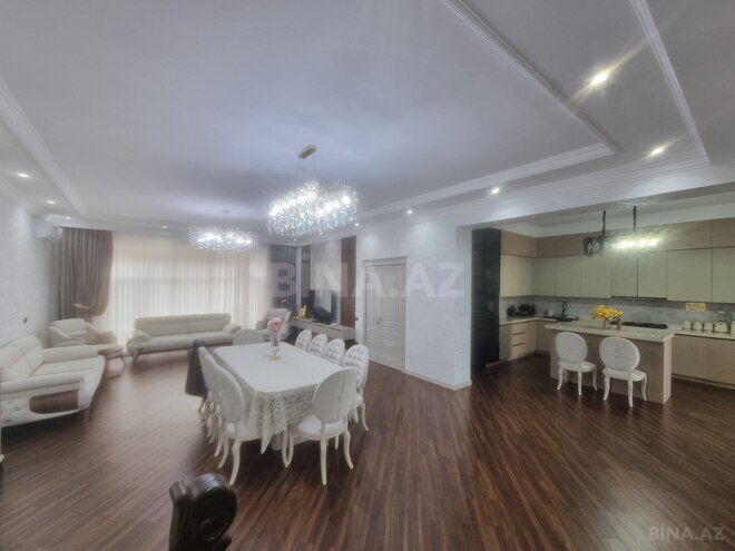 Satılır 6 otaqlı həyət evi/bağ evi 260 m², Qara Qarayev m., photo 13 from 32