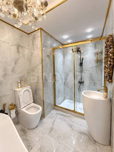 Сдаётся 2-комн. новостройка 110 м², м. 8 ноября, photo 6 from 9