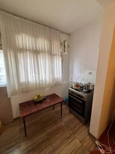 Satılır 3 otaqlı köhnə tikili 75 m², Xalqlar Dostluğu m., photo 9 from 19