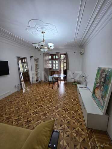 İcarəyə verilir 2 otaqlı köhnə tikili 80 m², İçəri Şəhər m., photo 3 from 14