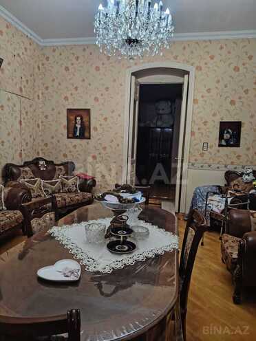 Satılır 3 otaqlı köhnə tikili 130 m², Nizami m., photo 4 from 11