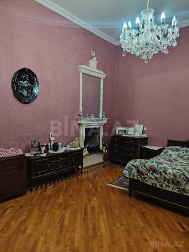 Satılır 3 otaqlı köhnə tikili 130 m², Nizami m., photo 7 from 11