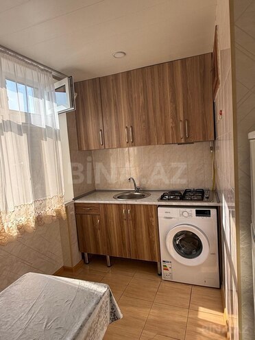 Satılır 3 otaqlı köhnə tikili 70 m², Bakıxanov q., photo 18 from 20