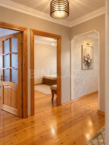 Satılır 3 otaqlı köhnə tikili 70 m², Bakıxanov q., photo 11 from 20