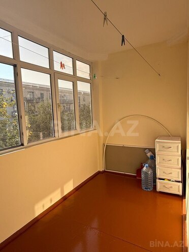 Satılır 3 otaqlı köhnə tikili 70 m², Bakıxanov q., photo 15 from 20